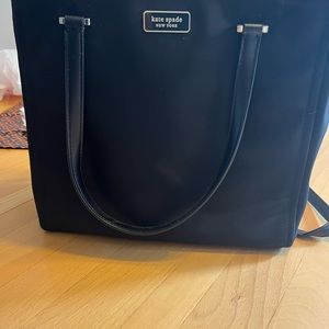 Used but in great condition! Kate Spade nylon bag